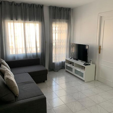 2 Bed Apartment In Paraje Natural Fase 1, トレビエハ エクステリア 写真