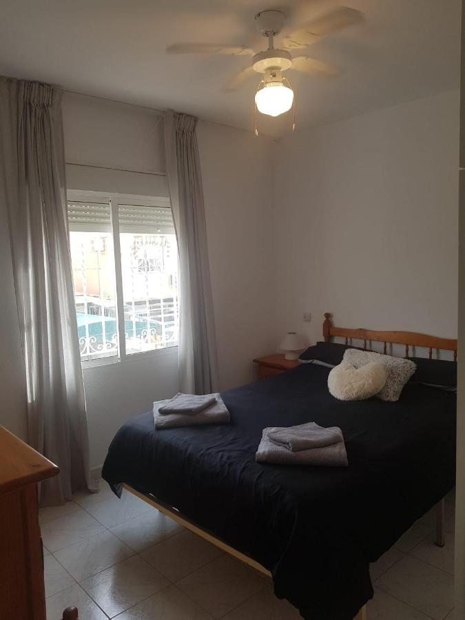 2 Bed Apartment In Paraje Natural Fase 1, トレビエハ エクステリア 写真